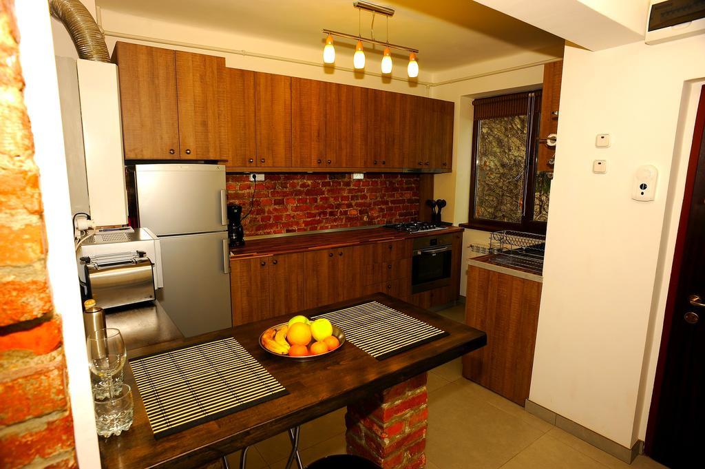 Apartament Downtown Kolozsvár Kültér fotó