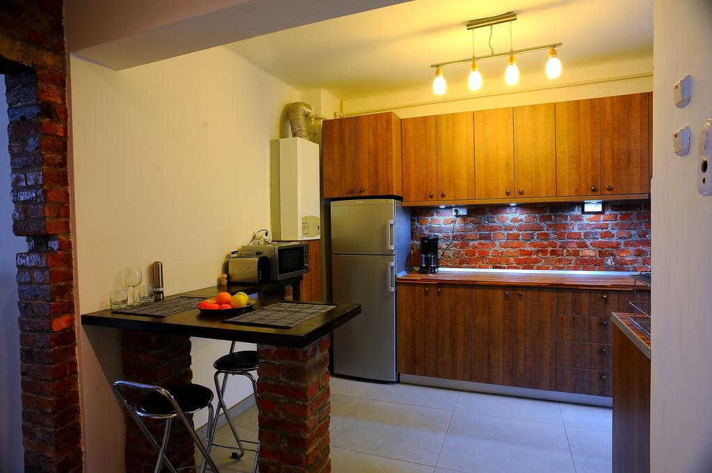 Apartament Downtown Kolozsvár Szoba fotó