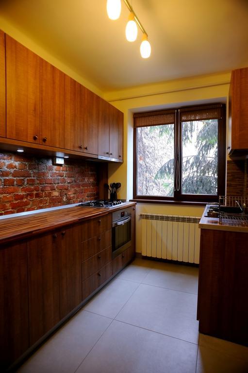 Apartament Downtown Kolozsvár Szoba fotó
